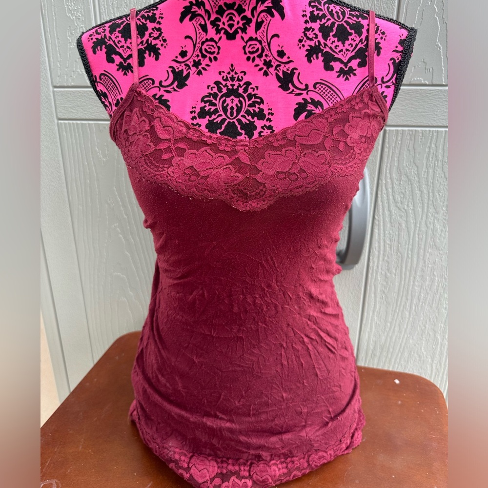 Maroon Maurice’s Layering Lace Tank Top Size Small